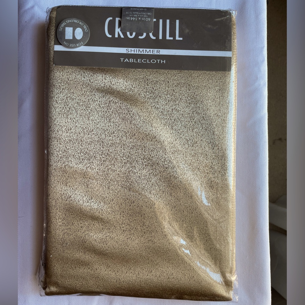 NWT   CROSCILL   SHIMMER GOLD  TABLECLOTH   60” x 144”